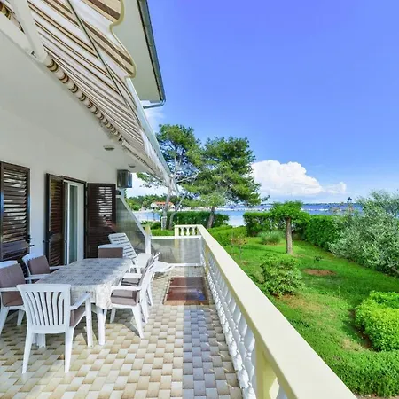 On Island Near Sandy Beaches Vir