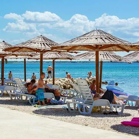 On Island Near Sandy Beaches Appartement