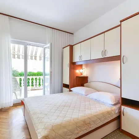 On Island Near Sandy Beaches Vir