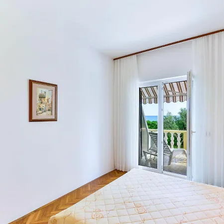 On Island Near Sandy Beaches Appartement *