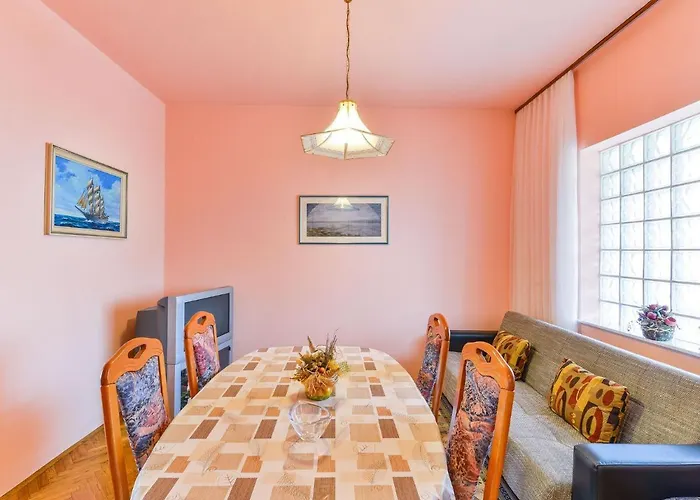 On Island Near Sandy Beaches Appartement *